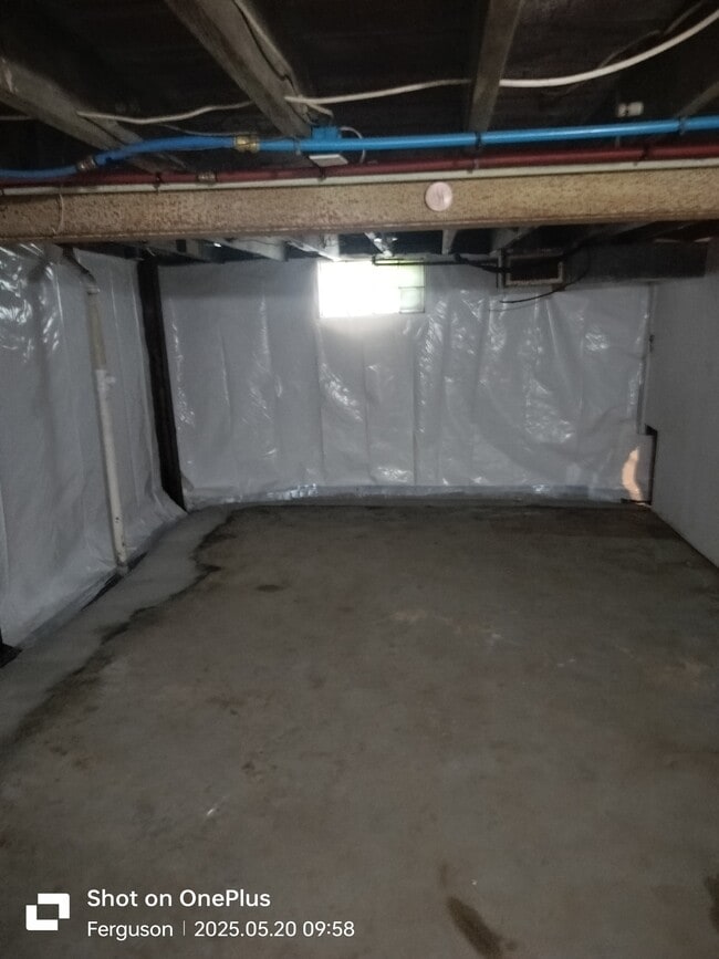Building Photo - 811 Arline Dr