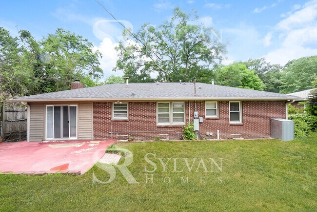 Building Photo - Because location IS everything!