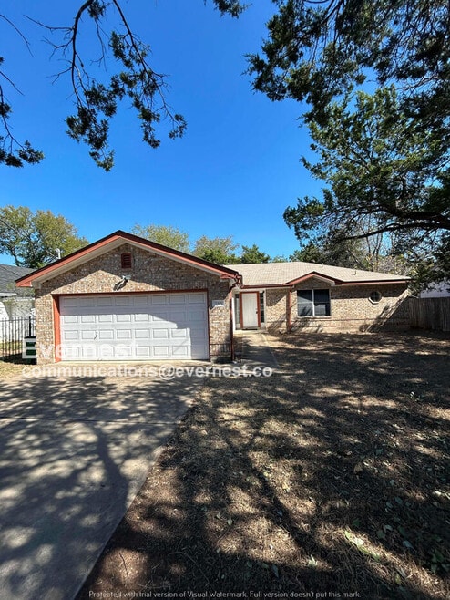 Building Photo - 3318 Elijah St