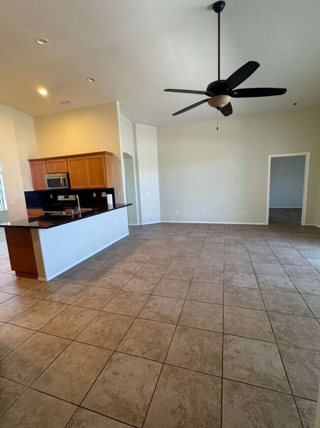 Building Photo - AVAILABLE NOW  4bd/2ba, 1895 Sq. Ft. Single Family Home with Solar