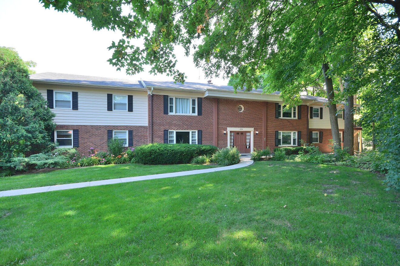 Building Photo - 13350 W Bluemound Rd