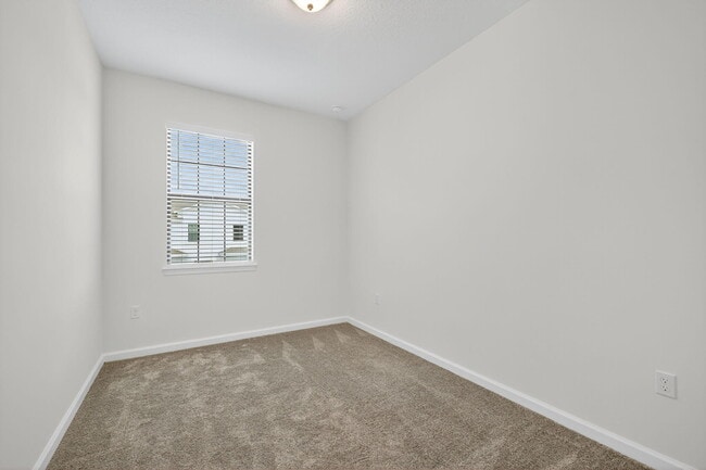 Building Photo - 2880 SE Federal Hwy