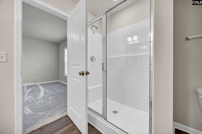 Building Photo - 734 Gatestone Ln