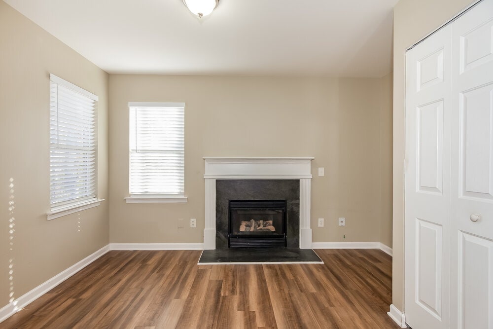 Building Photo - 3836 Bullard St