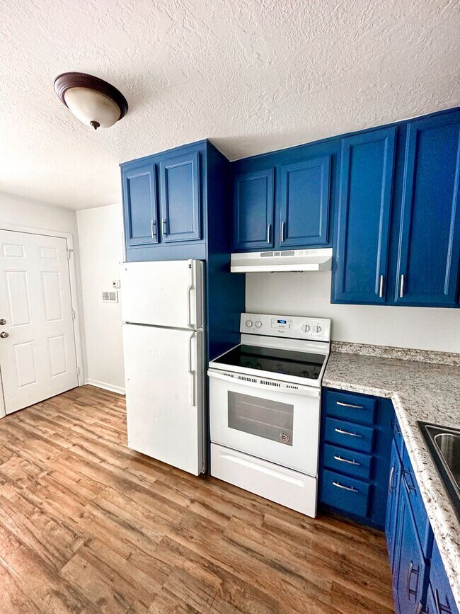 Building Photo - 517 N 900 W