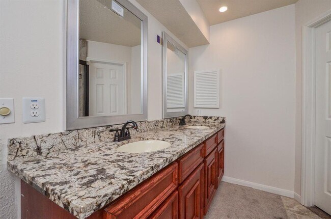 Building Photo - 16607 Park Firth Dr