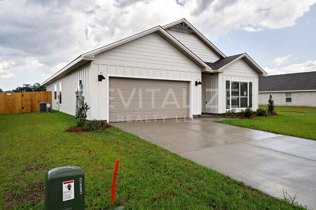 Building Photo - 14567 Dayton Cir