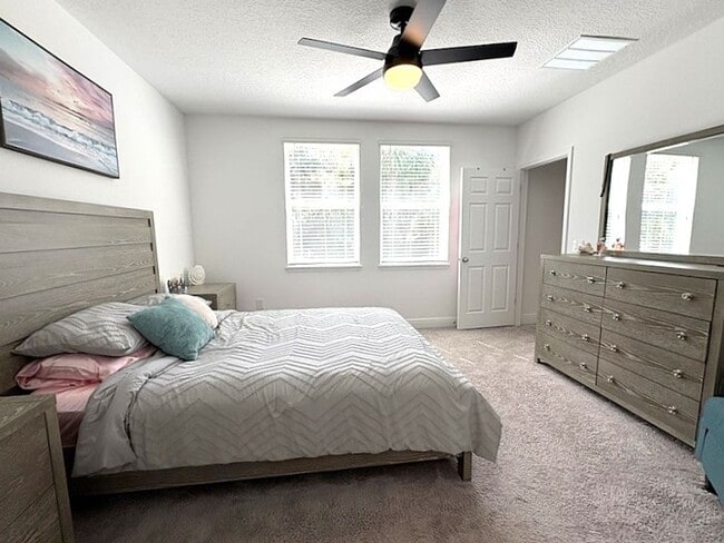 Building Photo - Beautiful Furnished 3 Bedroom Home in the Links at LPGA!