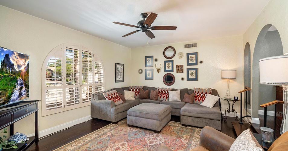 Building Photo - 101 W Tierra Buena Ln