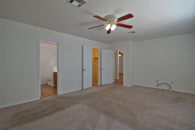 Building Photo - 115 Remington Dr