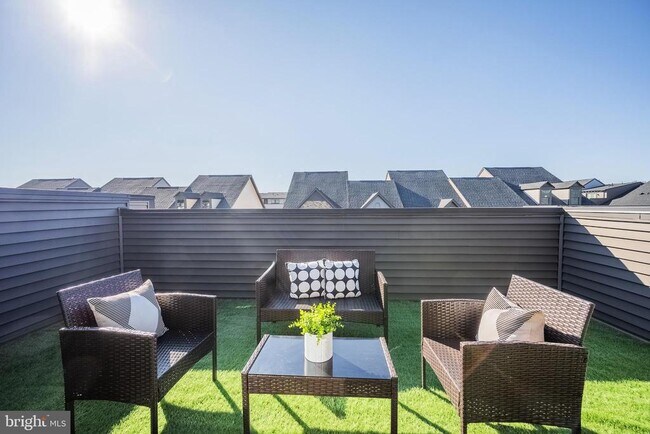 Building Photo - 22308 Seabring Terrace