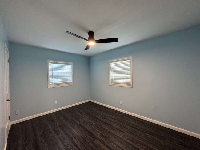 Building Photo - 1220 Tennessee Ave