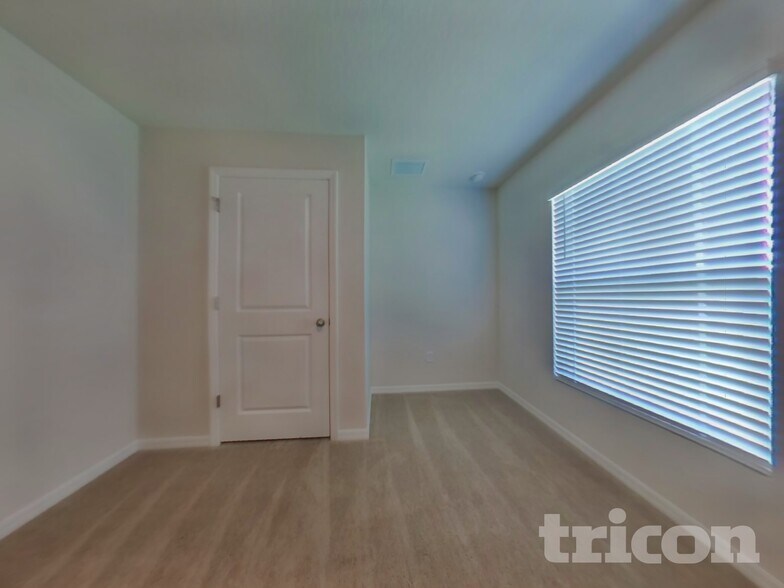 Building Photo - 10749 Hidden Banks Gln