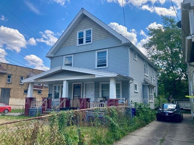 Building Photo - 8201 Denison Ave