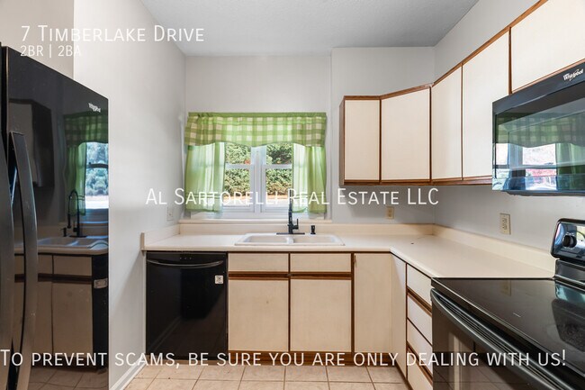 Building Photo - 7 Timberlake Dr