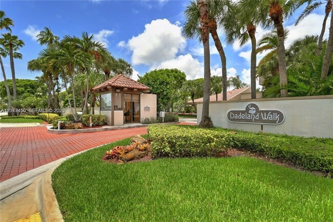 Building Photo - 8124 SW 87th Terrace