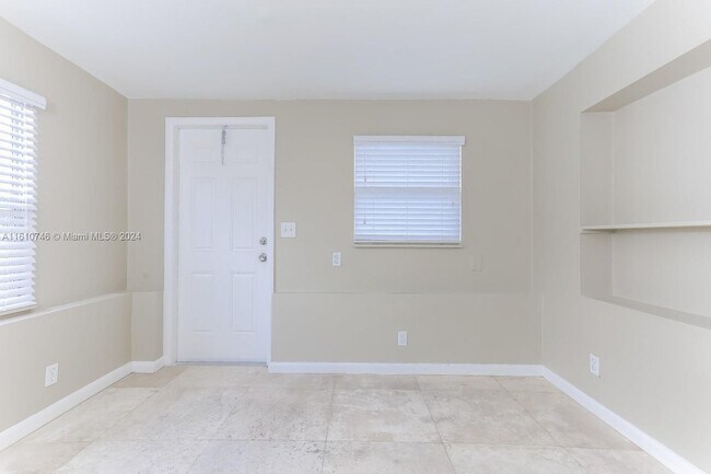 Building Photo - 22 Andros Rd