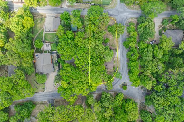 Building Photo - 5 Juanita Dr