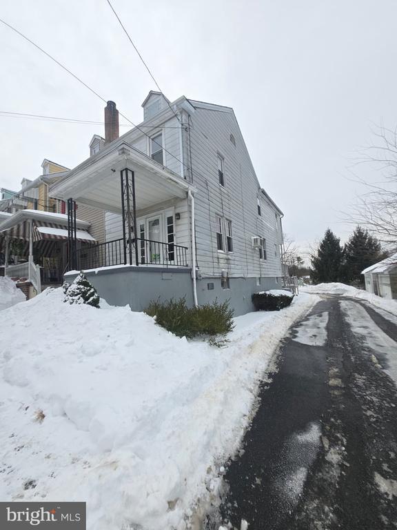 Building Photo - 1 S 21st St