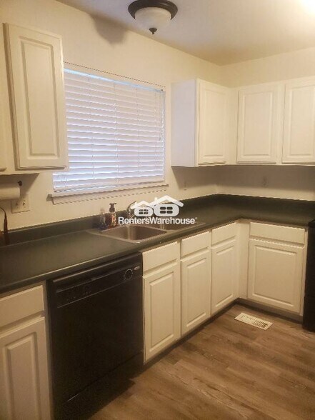 Building Photo - 287 Arbor Pl Ln