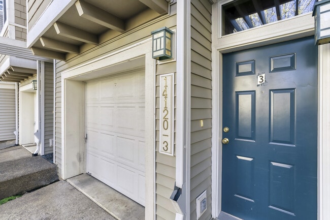 Building Photo - 14120 SW Barrows Rd