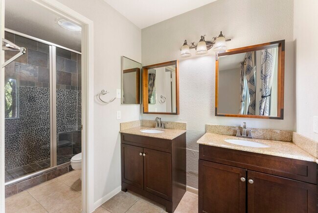 Building Photo - 2347 W Settler's Way