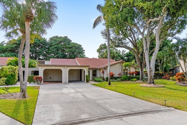 Building Photo - 5944 Forest Grove Dr