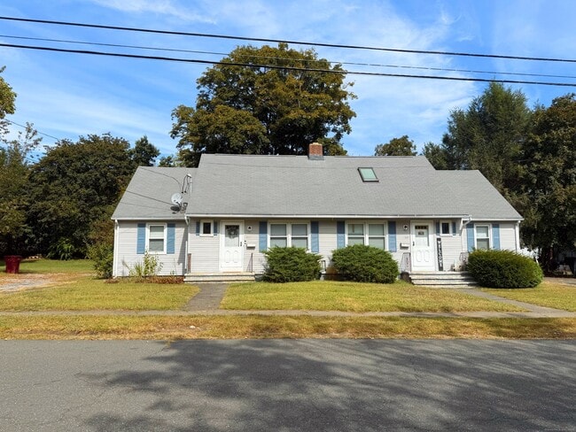 Primary Photo - 211 Spencer St