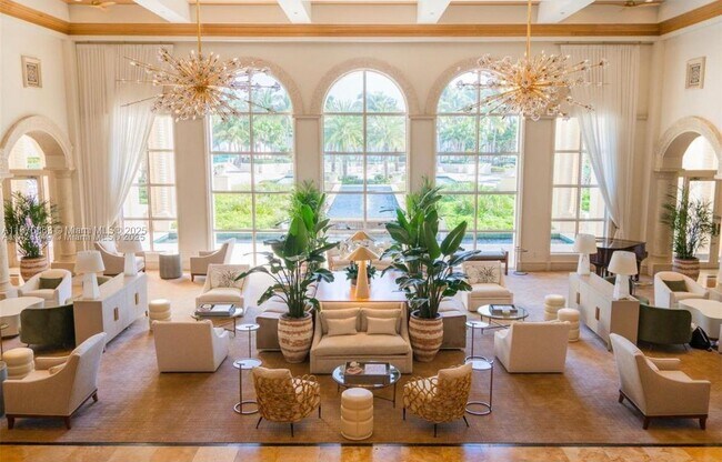 Building Photo - 781 Crandon Blvd