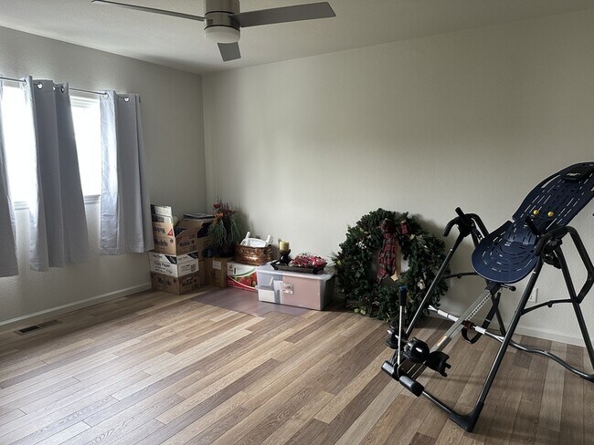 Building Photo - 5113 Veronica Dr