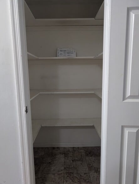 Pantry - 2104 Woodbridge Commons Way