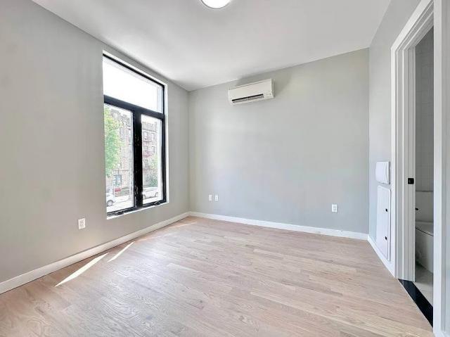 Building Photo - 2 bedroom in BROOKLYN NY 11226