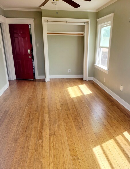 bamboo floors - 259 Euclid Ave