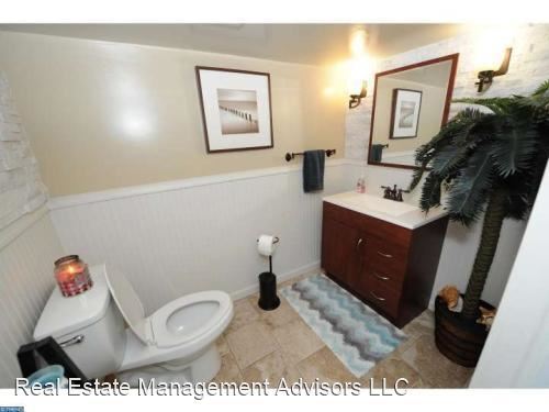 Building Photo - 2 br, 2 bath House - 3326 Elliston Circle