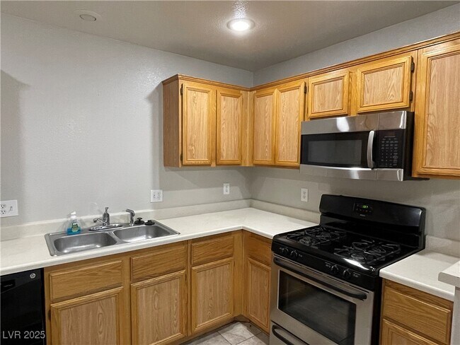 Building Photo - 3694 Calypso Beach Ct