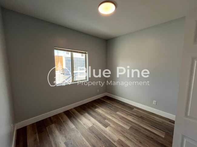 Building Photo - 1448-1448 E 17th St