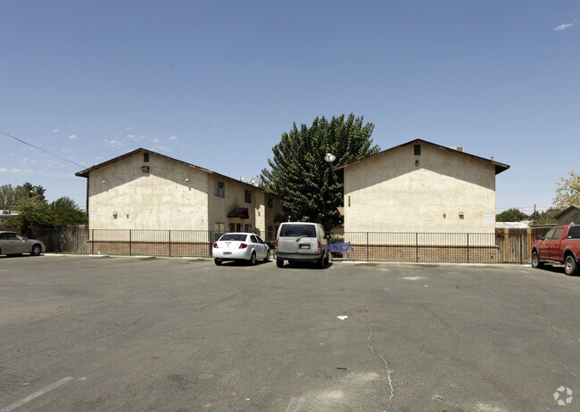 Primary Photo - 206 McCord Ave