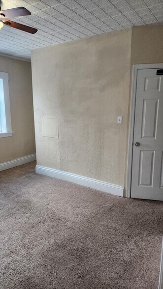 Building Photo - 325 State St