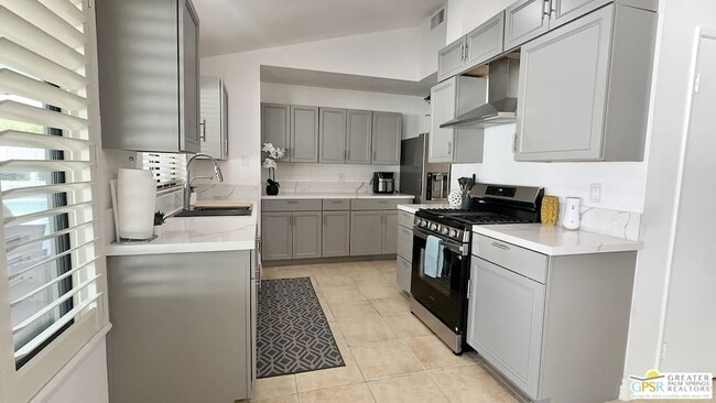 Building Photo - 44734 San Jose Ave