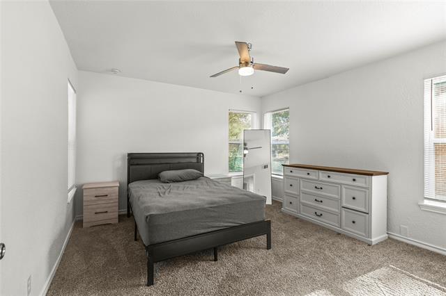 Building Photo - 2315 Housley Dr