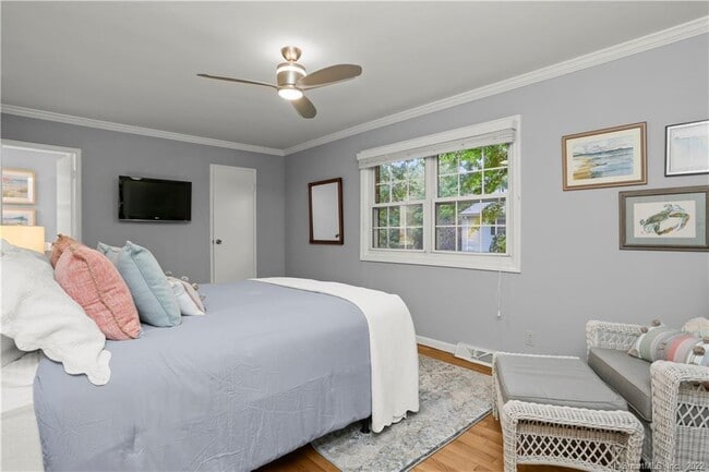 Building Photo - 245 Unquowa Rd