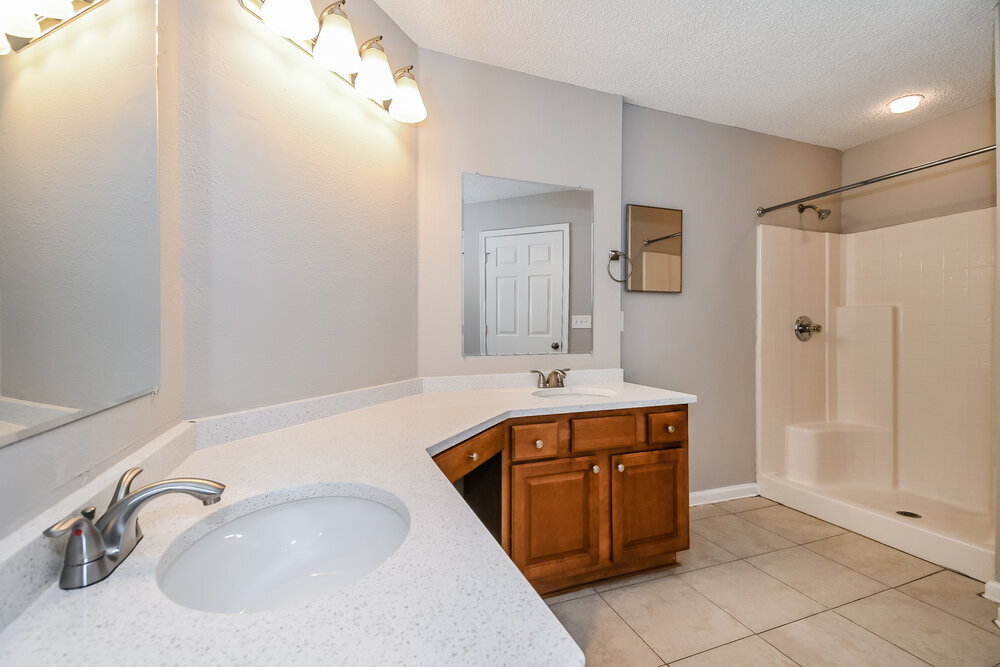 Building Photo - 2625 Fox Creek Dr