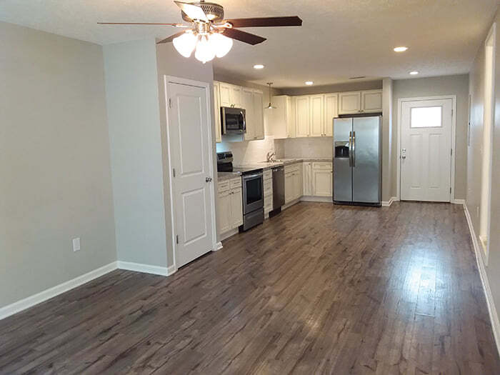 Building Photo - 1108 S Locust St