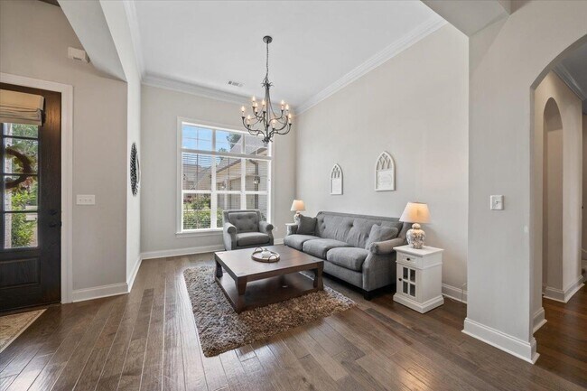 Building Photo - 4741 Carousel Ln