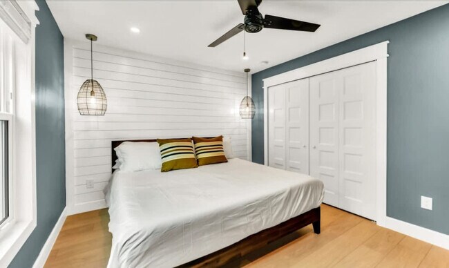 Building Photo - 2411 Avenue C