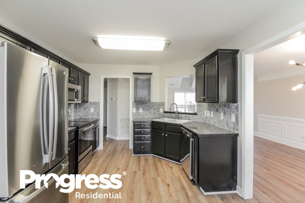 Building Photo - 1412 Williamsburg Ln