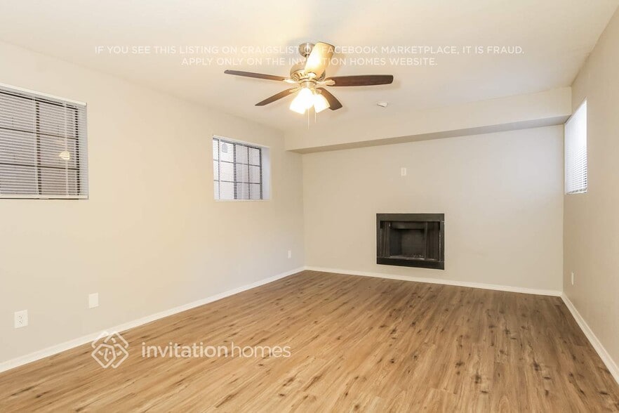 Building Photo - 1502 E Rosemonte Dr