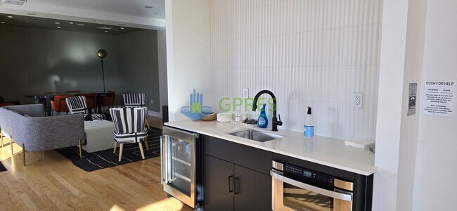 Building Photo - 3725 Butler St