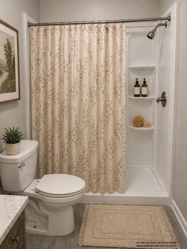 Building Photo - Newly Renovated 2 Bedroom Duplex in Maitland Available Now! Modern Finishes!