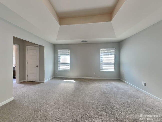 Building Photo - 137 Emporia Loop
